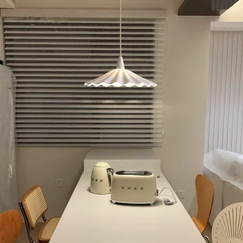 Pilili seramik yemek odası avize Modern Minimalist sundurma koridor ışık Fransız Retro tek kafa küçük avize